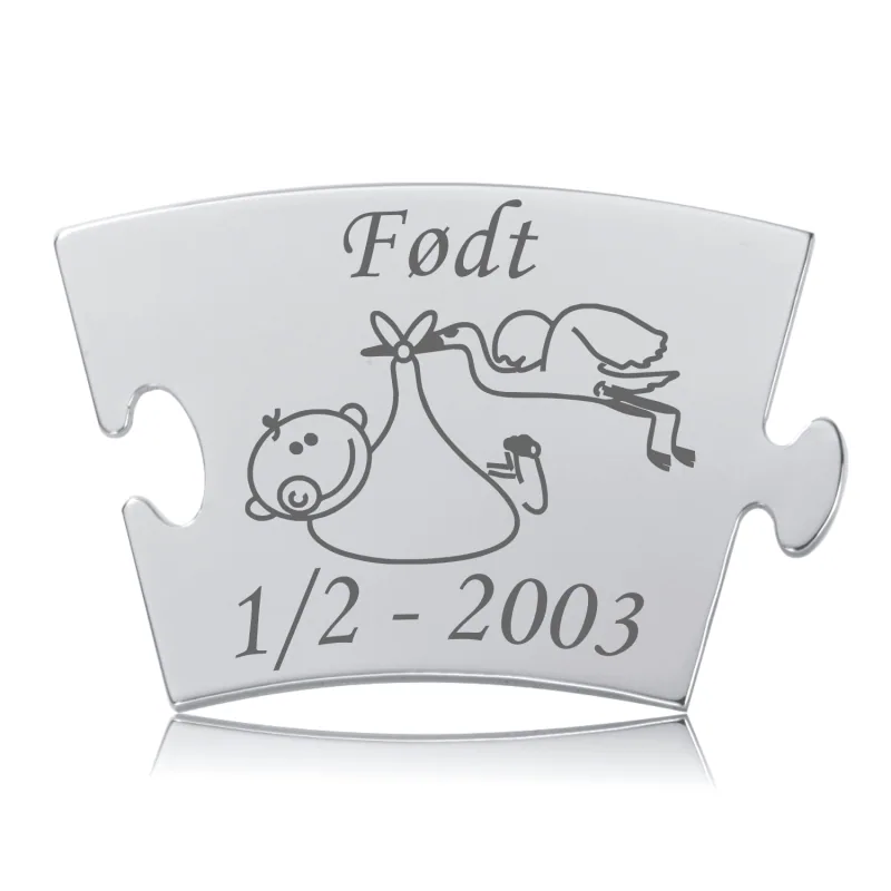 Memozz Classic brik "Født" i rustfrit stål med gravering af stork og baby, dato og tekst "Født"