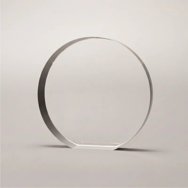 Rund glasblok 12,5 cm i klart krystalglas til 3D-lasergravering