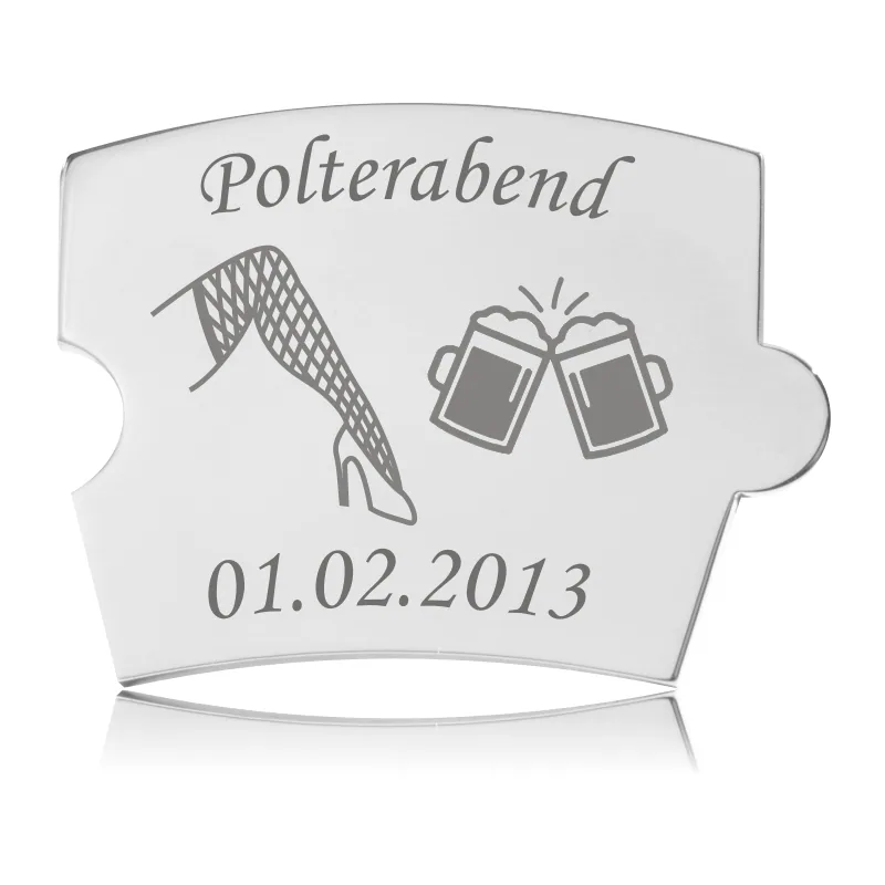 Memozz Spin brik til polterabend i håndpoleret stål med gravering af ben, ølkrus og teksten "Polterabend"