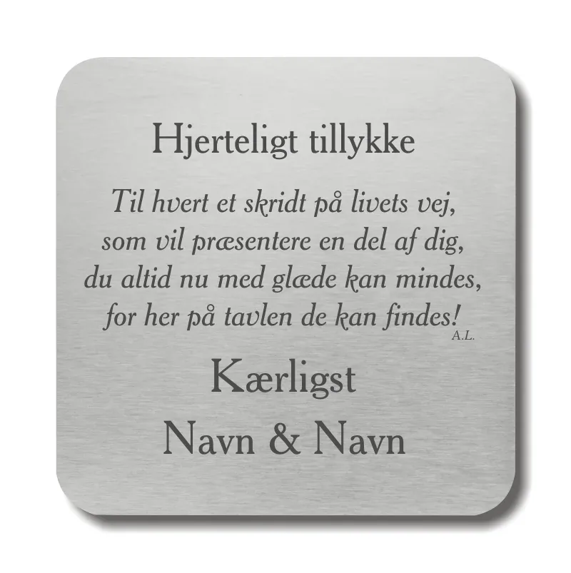 Memozz Citatplade - Livets Vej i børstet metal med indgraveret citat om liv og minder.