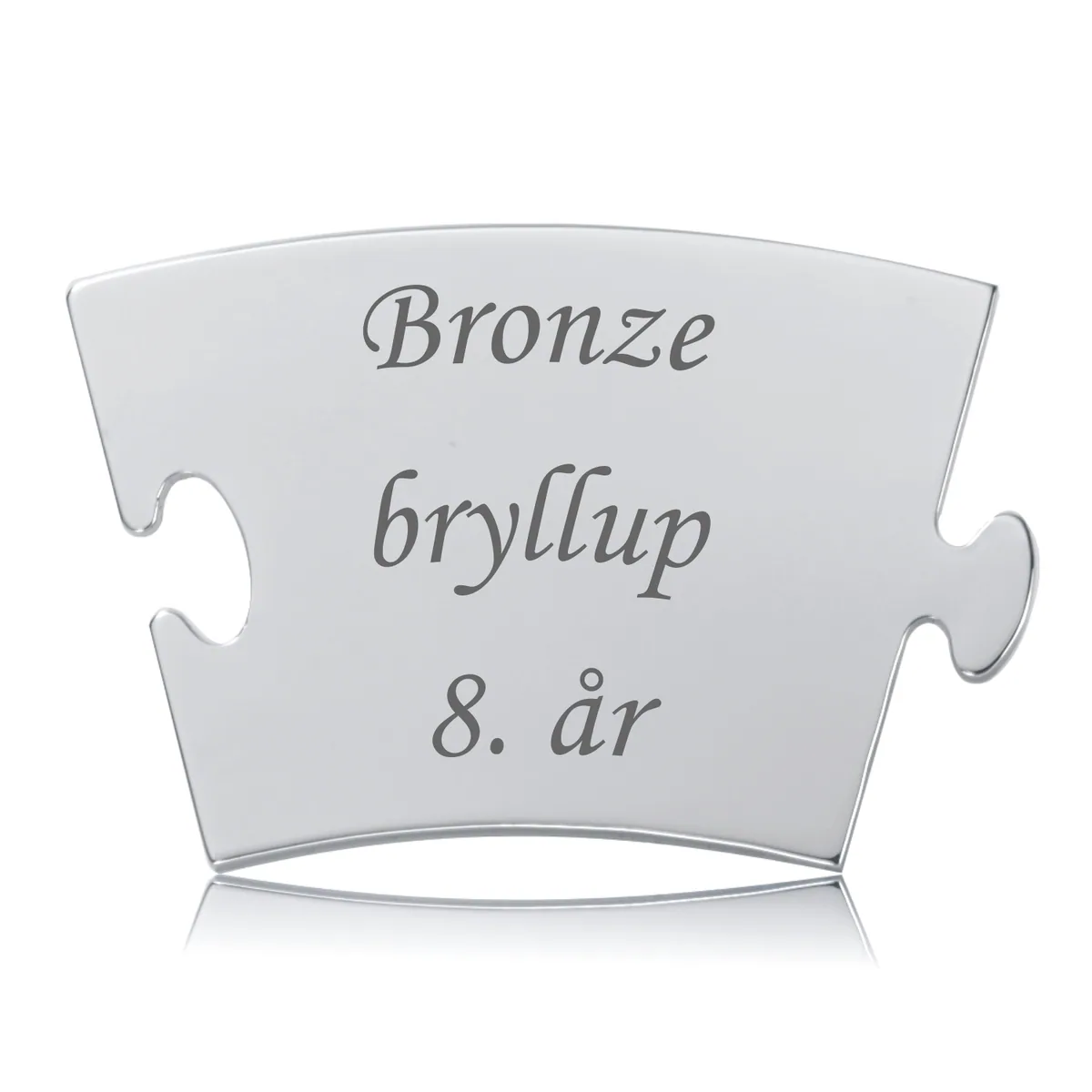 Memozz Classic brik til Bronzebryllup med teksten "Bronze bryllup 8. år" indgraveret i skinnende rustfrit stål.